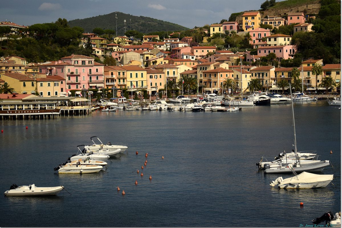 Paesaggio di Porto Azzurro